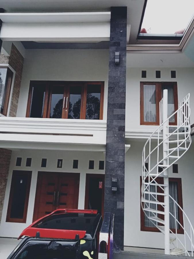 Savana Guesthouse 브로모 외부 사진