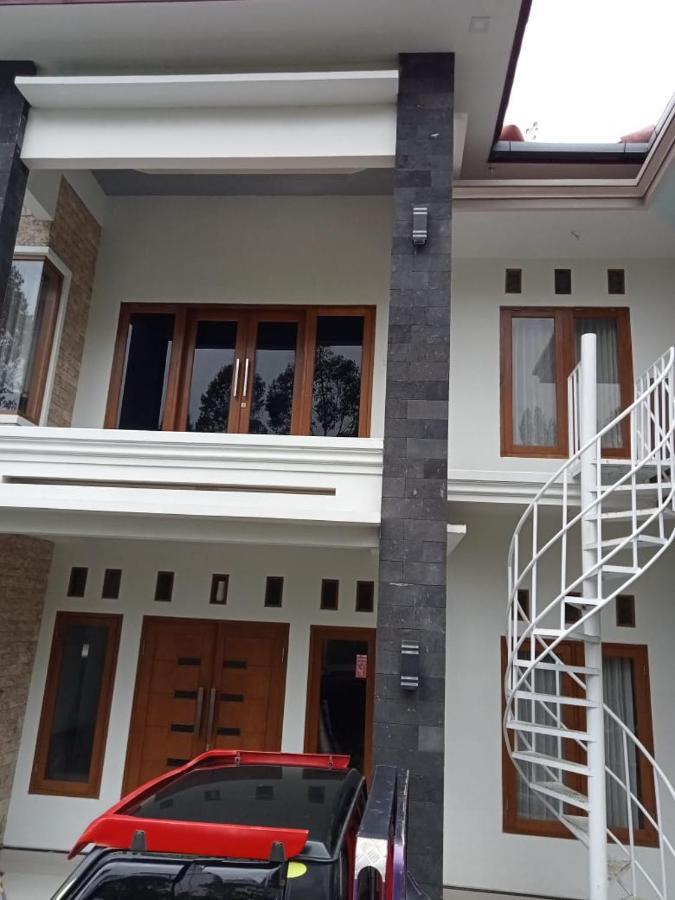 Savana Guesthouse 브로모 외부 사진